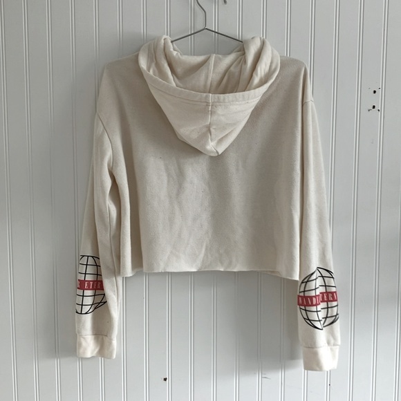 MIGHTY FINE Wander Cropped Hoodie - Picture 2 of 6